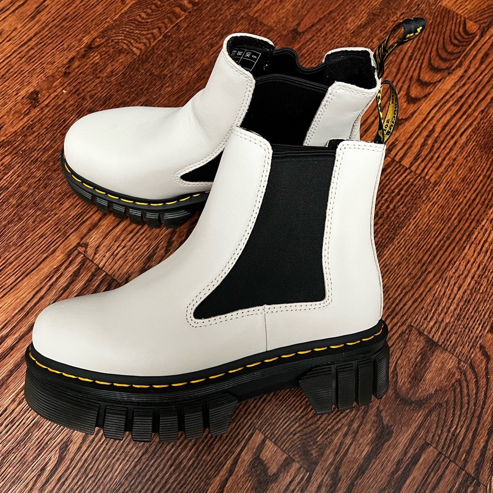 Dr Martin boots